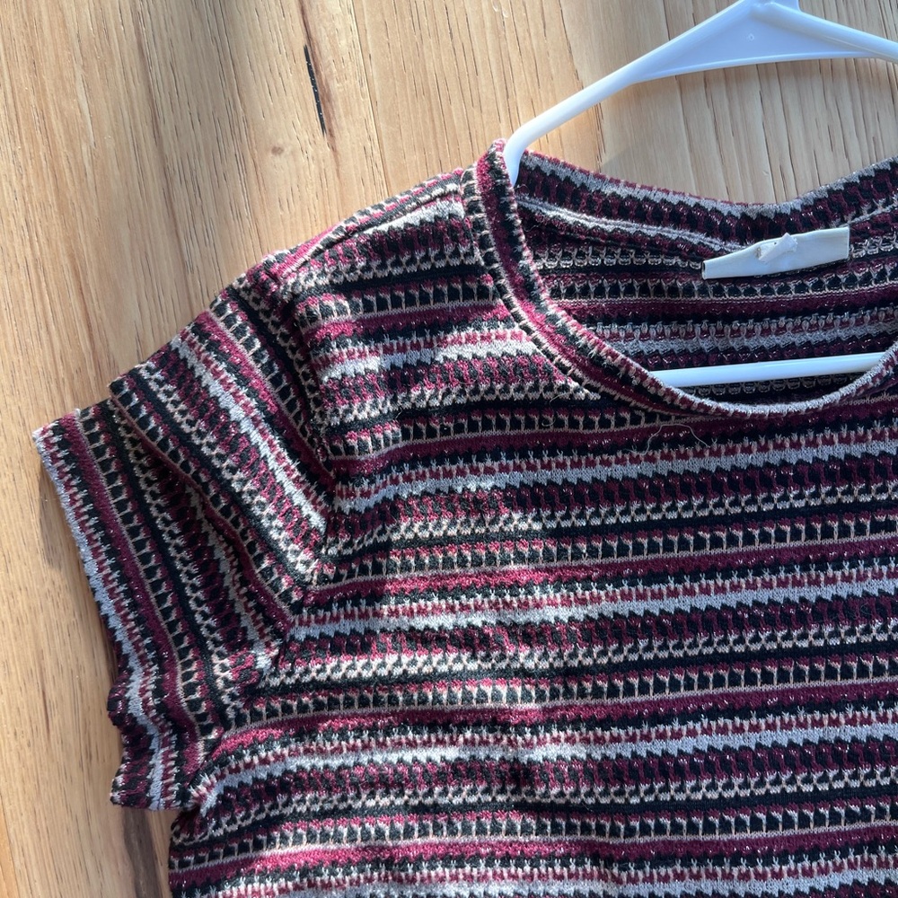 Striped/Patterned T-Shirt - Picture 2 of 4